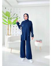 deren yırtaç detaylı triko takım lacivert