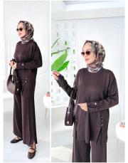 deren yırtaç detaylı triko takım kahve